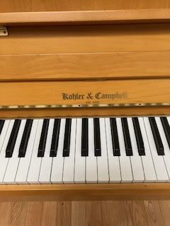 Pianino KOHLER & CAMPBELL KC-142 (baugleich SAMICK JS-042) in Eiche hell