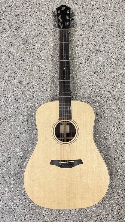 FURCH Green D-SRE mit LR BAGGS SP.Element und wahlweise Case oder GigBag Western-Gitarre