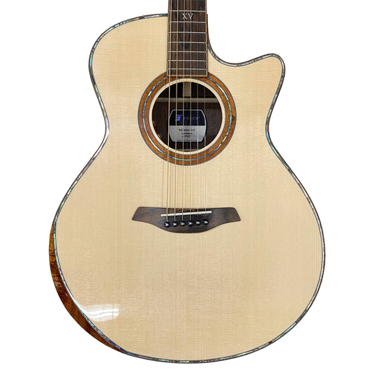 FURCH Red Deluxe GcE LI mit Tonabnehmer LR.BAGGS EAS-VTC Western-Gitarre