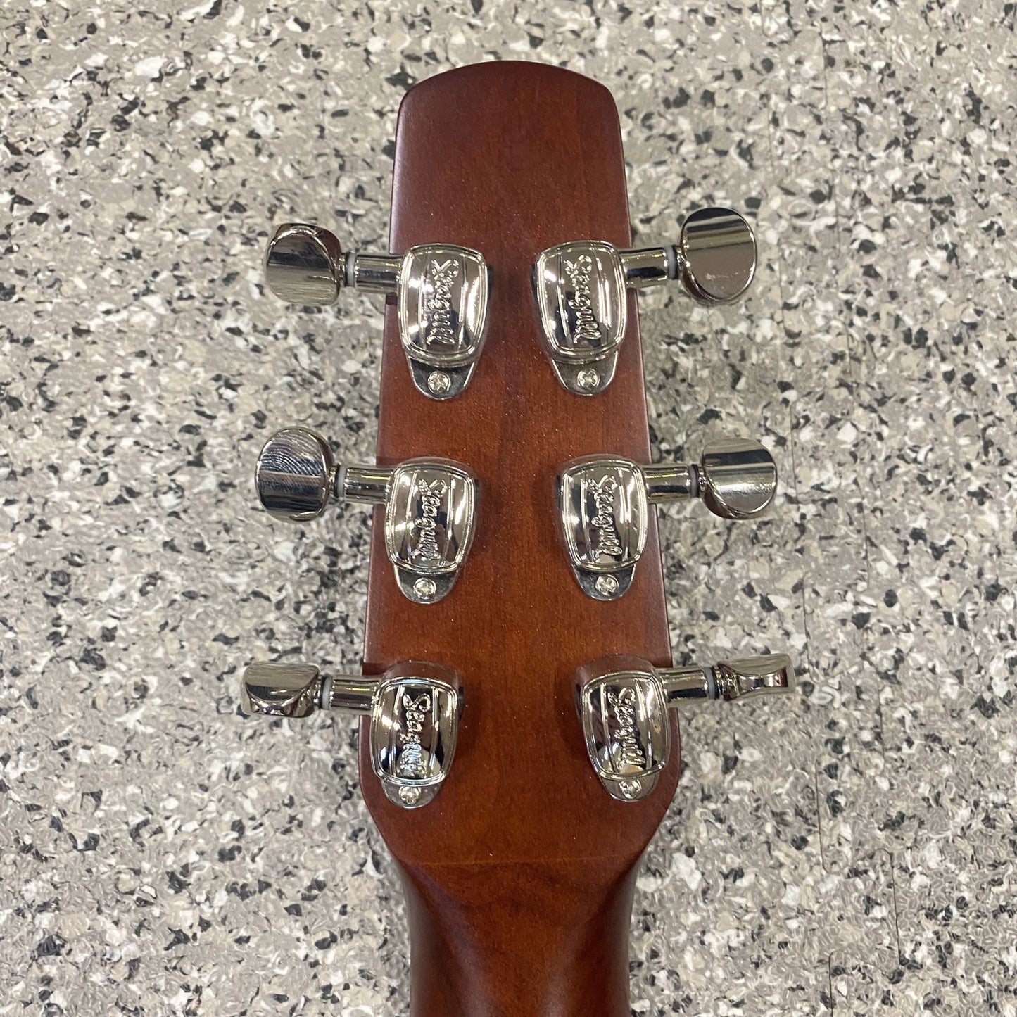 SEAGULL Entourage Autumn Burst inkl. orig.SEAGULL GigBag Western-Gitarre